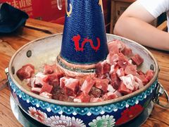 -毛辣果·贵州红酸汤牛肉火锅(西单店)