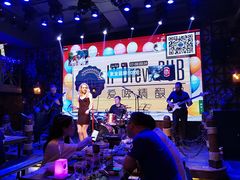 -爱啤精酿·民谣酒馆(滨江店)