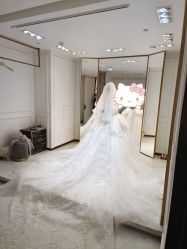 点击看大图 -GRACE KELLY婚纱与礼服(北京店)