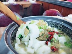 -周鱼小馆石锅酸菜鱼(活力汇店)