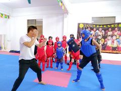 -龙飞散打搏击俱乐部