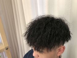 -简法造型·品牌形象店