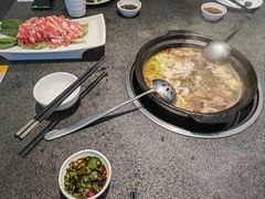 -野迹·石橄榄鸡·烧烤(新洲店)