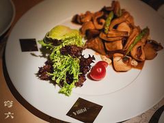-穹六人间 people 6(岳阳路店)