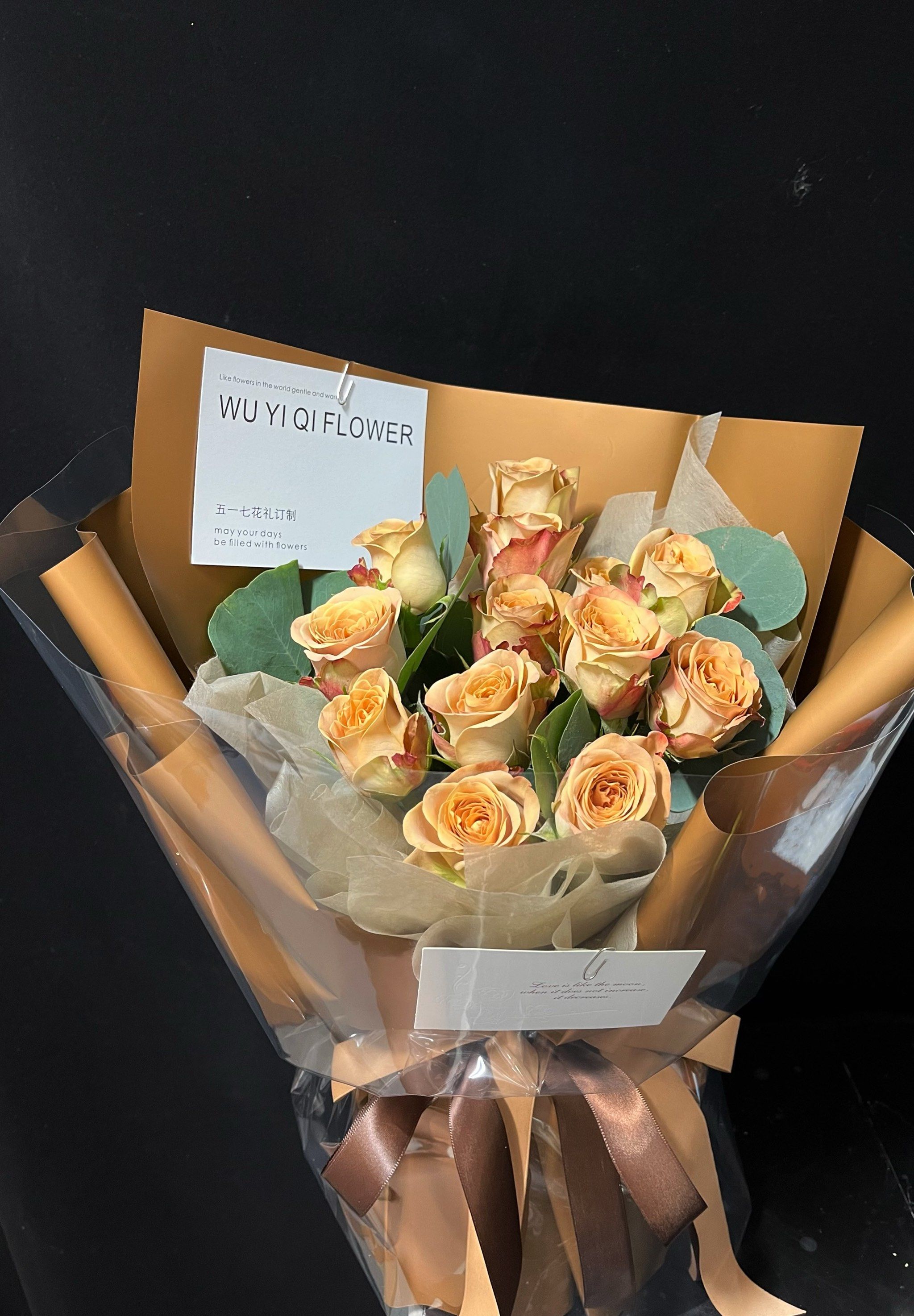 复古色玫瑰花束