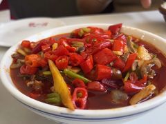 -独一佳老胡湘菜馆(矿山路店)