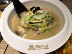-炒码先生·韩餐炸鸡披萨(西塔店)