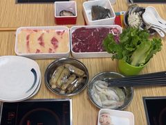 -杨老板·海鲜集市火锅·鲜切牛肉(中防万宝店)