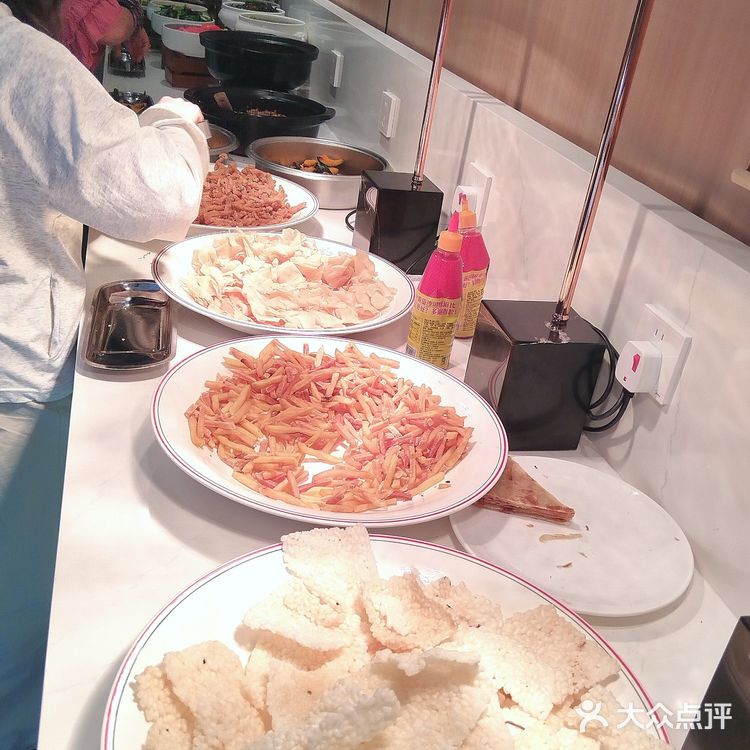 打卡广州新开的素食自助餐～优缺点是