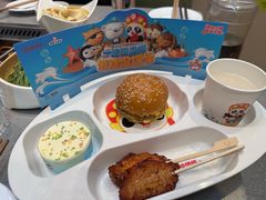 -海底捞火锅(凯德广场店)