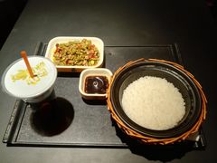 肉末酸豆角饭-谷田稻香·砂锅菜(汇暻广场店)