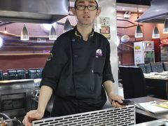 -利昂法式铁板主题餐厅(新奥购物中心店)