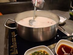 -捞王锅物料理(上海世茂广场店)