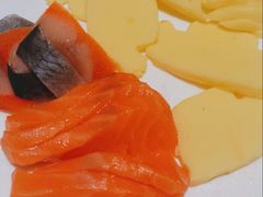 三文鱼刺身-晶丽香榭自助餐(南京大饭店)