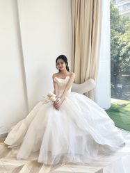 -予白婚纱礼服馆