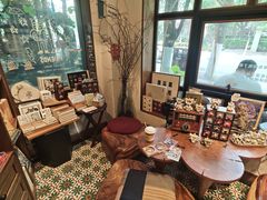 -橡皮书店(翠湖北路店)