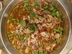 鸿鹤鲜锅兔-椒小兔·盐帮川菜中餐厅(金沙时代广场店)