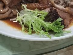 大鹏窑鸡-鹏城人家海鲜酒家·23年老字号(较场尾店)