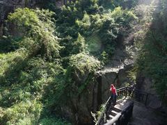 -玻璃桥景区石牛寨