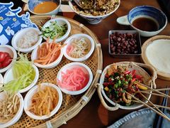 -包整·丝娃娃(甲秀楼景观店)