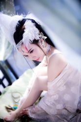 -九月鹰飞汉服摄影工作室