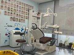 -极光口腔·矫正种植修复(锦江店)