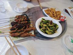 -江湖亮亮蒸虾大排档烤全羊清真(武汉总店)