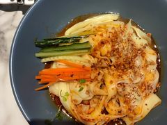 核桃果仁碎凉皮-丝路有约·西域美食
