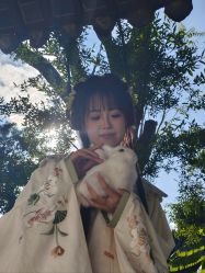 -一揽芳华汉服旗袍体验馆(拙政园店)