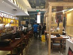 大堂-热血兄弟·炭火烤肉(融侨中心店)