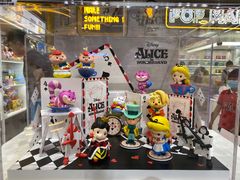 -泡泡玛特POPMART(上海环球港店)