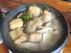 -虹兴砂锅店