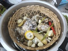 -三子烤羊腿·海鲜(弘阳店)
