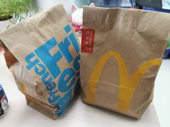 -麦当劳(广州新港东路第二分店)