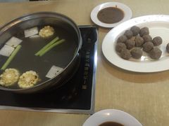 -粤潮魏记牛肉火锅(爱家·金河湾南区店)