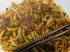 -壹粉屋新疆炒米粉(建外SOHO东区店)