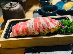 -湊湊火锅·茶憩(南京东路悦荟店)