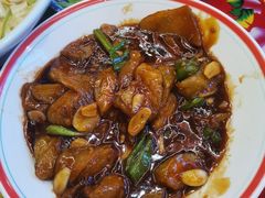 -闯关东东北农家菜(崂山石老人店)