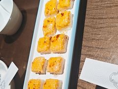 -东口码头·烧鸽子·鱼头泡饼·地方菜(金鹰悦城店)