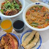 开业大酬宾！免费续面！吃到手软！💥🍲