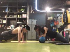 -LikingFit24小时健身•普拉提(张江店)