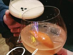-FOUR PLAY BAR