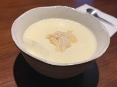 杏仁豆腐-山杏yama-katsu·吉列炸物