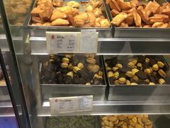 巧克力维纳斯-上海哈尔滨食品厂(淮海中路店)