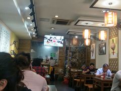 大堂-福瑞记老孙头biangbiang面(新生路店)