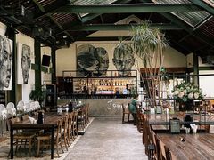 -喜洲吧·江畔老船厂·庭院餐厅(喜临院店)