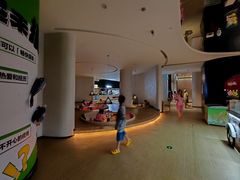 -涨巢·潮玩水疗局