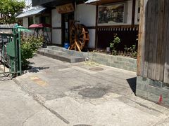 门面-小草屋(阜通东大街店)