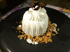 挪威蛋糕卷佐香草冰激凌法式蛋白及火焰朗姆-AZUL by FUEL蓝色·法式酒馆(琶醍店)