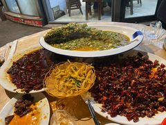 -江湖黑大兔(杨家坪店)